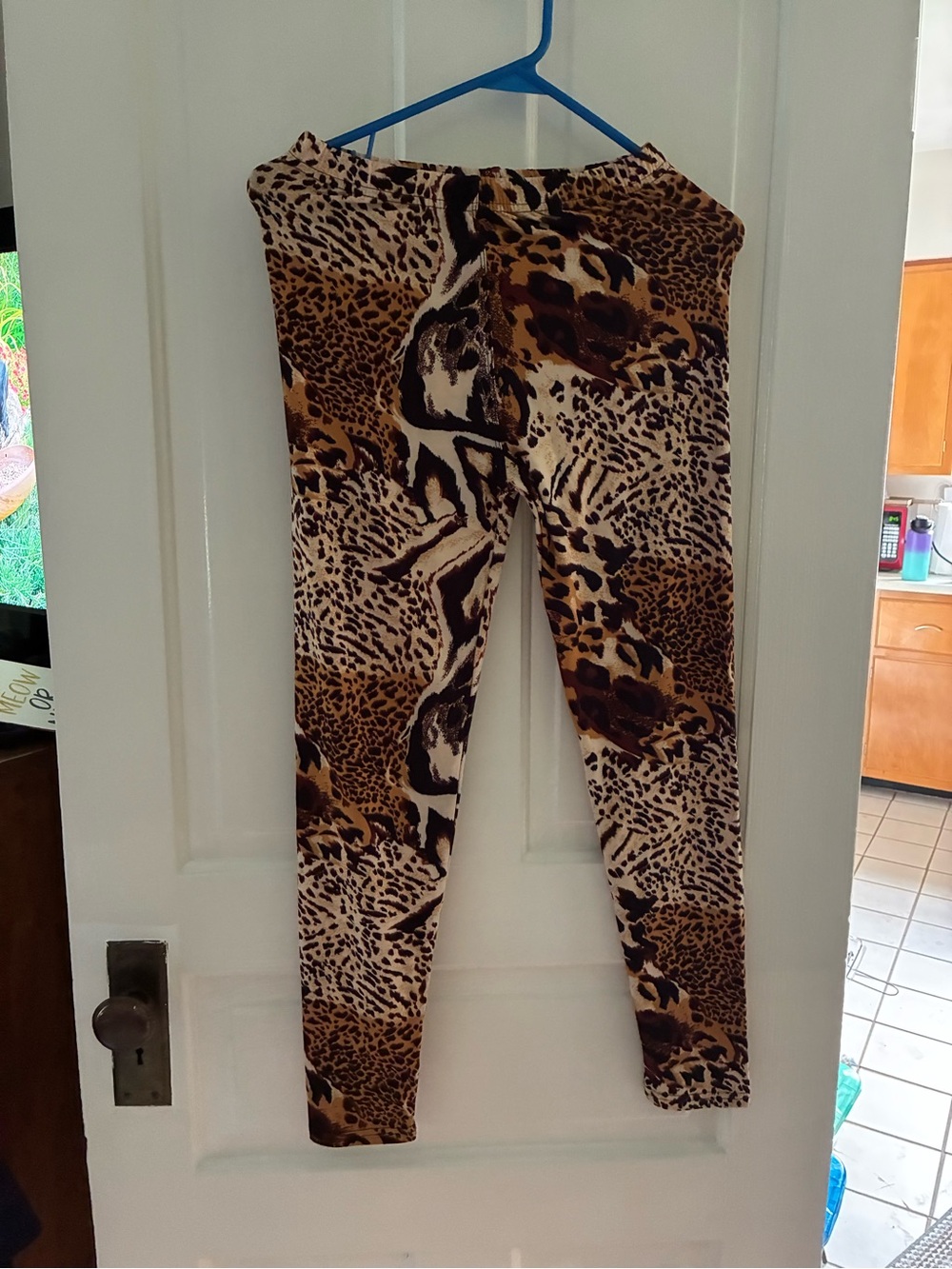 Animal Print Stretch Leggings - Lepord